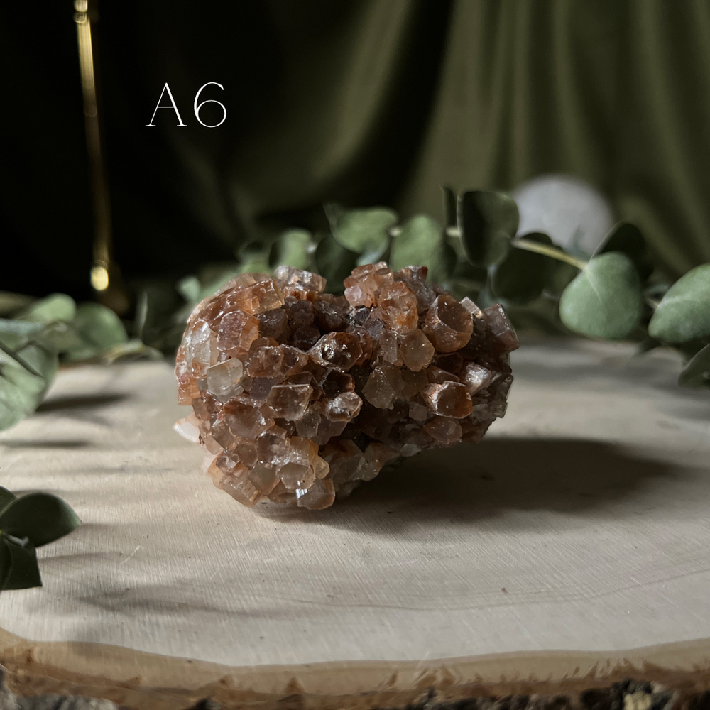 Aragonite cluster 6